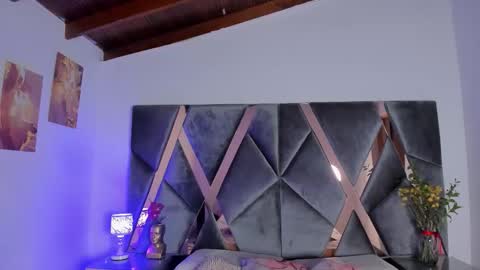 Milan  online show from March 4, 12:33 pm