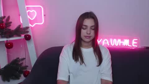 Snapshot of milanaangelas chatting on December 24, 6:00 am milanaangelas online show from December 24, 6:00 am