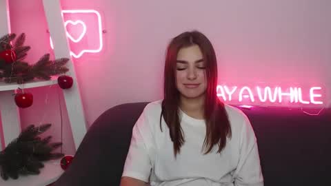 Snapshot of milanaangelas chatting on December 26, 11:54 am milanaangelas online show from December 26, 11:54 am