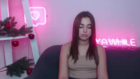 Snapshot of milanaangelas chatting on December 27, 5:52 am milanaangelas online show from December 27, 5:52 am