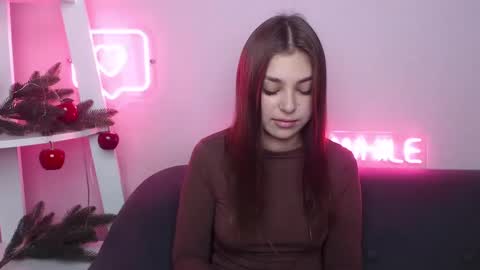 Snapshot of milanaangelas chatting on January 4, 5:48 am milanaangelas online show from January 4, 5:48 am