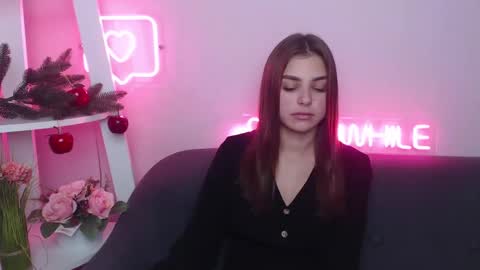 Snapshot of milanaangelas chatting on January 5, 10:43 am milanaangelas online show from January 5, 10:43 am