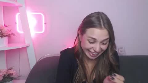 Snapshot of milanaangelas chatting on September 15, 12:49 pm milanaangelas online show from September 15, 12:49 pm