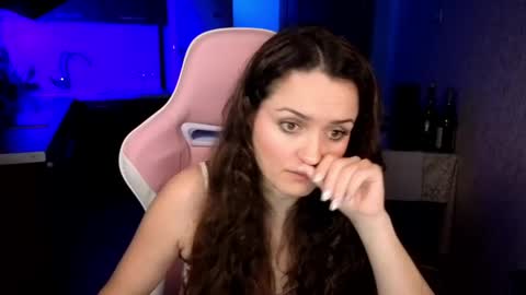milanabankss online show from June 4, 7:42 pm