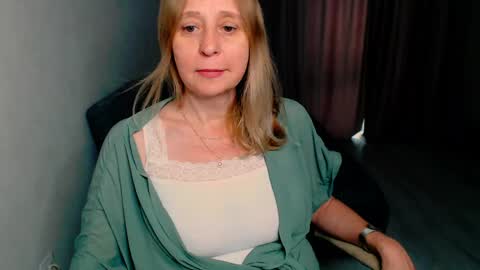 Snapshot of milanav chatting on May 15, 7:48 am Milena online show from May 15, 7:48 am