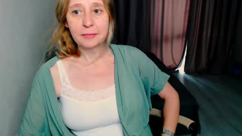 Snapshot of milanav chatting on May 21, 5:14 am Milena online show from May 21, 5:14 am