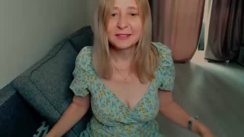 Milena online show from June 19, 7:01 am