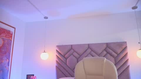 Snapshot of milancorleone chatting on May 5, 11:18 am Milan Corleone online show from May 5, 11:18 am