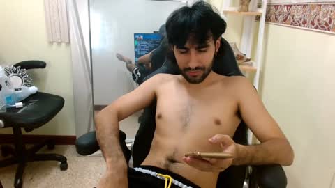 milanzaire online show from January 8, 4:02 am