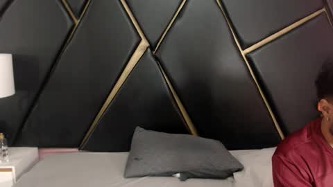 milanzaire online show from October 2, 11:34 pm