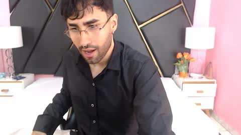 milanzaire online show from October 12, 12:31 am