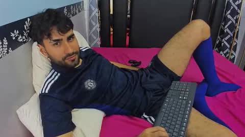 milanzaire online show from October 18, 12:24 am