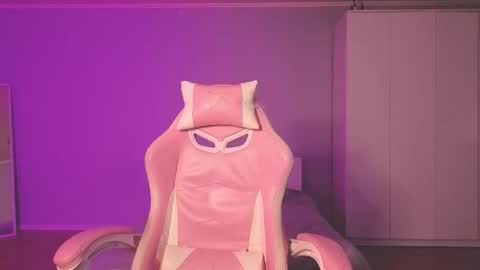 Mila online show from September 15, 6:08 pm