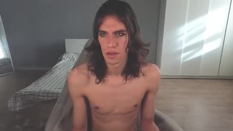 Mila online show from October 15, 8:14 am