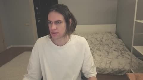 Mila online show from February 12, 1:44 am