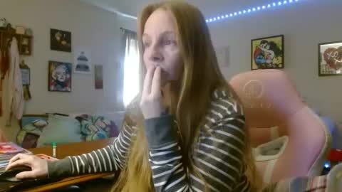 Mila online show from February 15, 3:20 pm