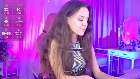 Snapshot of milastoyne chatting on September 14, 5:39 am milastoyne online show from September 14, 5:39 am