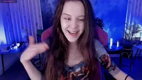 Snapshot of milastoyne chatting on December 15, 8:29 am milastoyne online show from December 15, 8:29 am