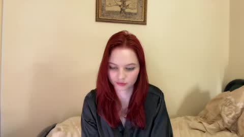 Lana online show from May 1, 5:06 pm