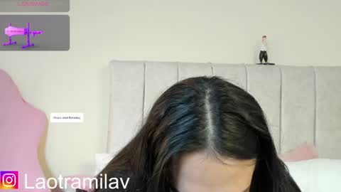 Snapshot of milavelour chatting on June 22, 12:02 am IG online show from June 22, 12:02 am