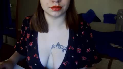 Snapshot of milaxcute chatting on October 21, 7:20 am Milaxcute online show from October 21, 7:20 am