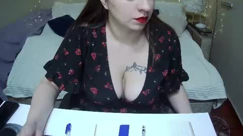 Milaxcute online show from August 5, 3:37 pm