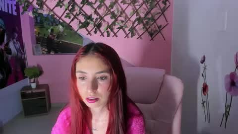 Snapshot of mildrecute chatting on October 11, 12:43 am Ana online show from October 11, 12:43 am