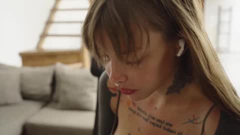 M  Telegram mamagotachannel online show from February 18, 4:04 am