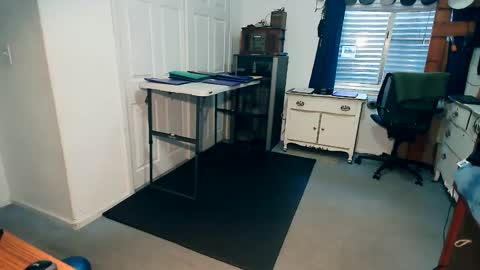 Snapshot of milehi1958 chatting on September 10, 2:06 pm Milehi1958 online show from September 10, 2:06 pm