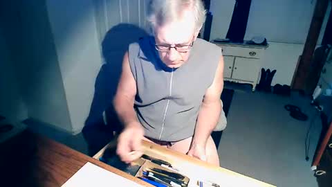 Snapshot of milehi1958 chatting on November 6, 10:05 am Milehi1958 online show from November 6, 10:05 am