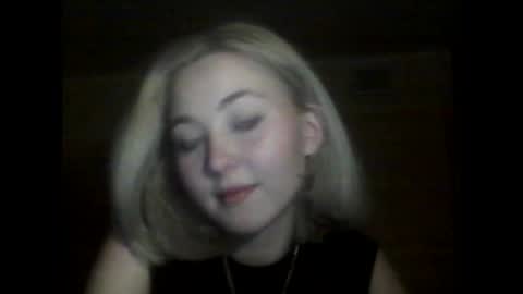 Milena new nonude shy blonde natural online show from February 17, 8:26 pm