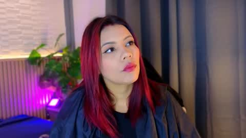 milena_lawson online show from November 14, 11:31 am