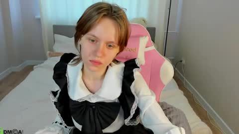 Snapshot of milena_milyan chatting on April 18, 1:31 am Milena online show from April 18, 1:31 am