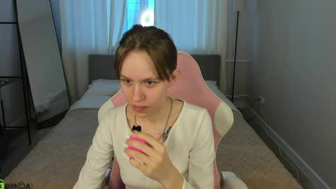 Snapshot of milena_milyan chatting on April 30, 1:12 am Milena online show from April 30, 1:12 am
