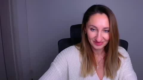 Milena online show from December 18, 12:22 pm