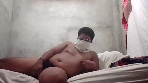 milesgay123 online show from December 16, 10:42 am