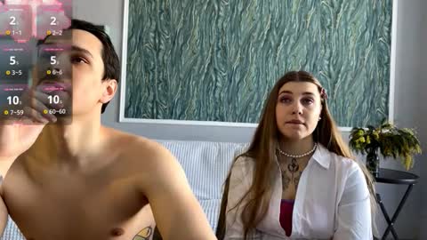 Snapshot of miley_and_michael chatting on February 24, 9:29 am Miley and Michael online show from February 24, 9:29 am