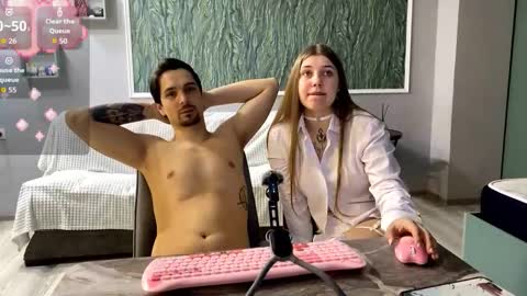 Snapshot of miley_and_michael chatting on March 4, 4:35 pm Miley and Michael online show from March 4, 4:35 pm