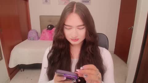 Miley online show from March 3, 3:29 pm