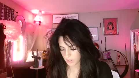 Milf Lacey online show from July 14, 10:37 pm