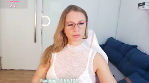 Snapshot of milf_tea chatting on July 29, 9:51 am Thea NONUDE in public GMT2 Mon 3-9 AM Wed 3-9 AM Thur 3-9 AM Fri 3-9 AM Sun 3-9 AM. online show from July 29, 9:51 am
