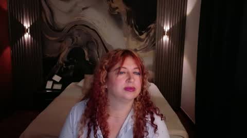 Snapshot of milfarlet chatting on June 5, 2:34 pm Arlet online show from June 5, 2:34 pm