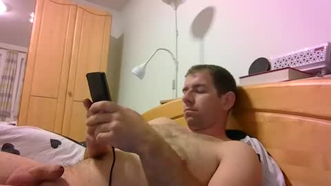 milfhunter195 online show from May 9, 6:57 pm