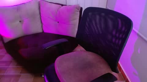 Rosalie  online show from March 12, 11:33 pm