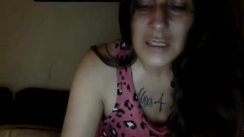 Snapshot of milfsfreaky69 chatting on May 27, 1:57 am BabygirlsFreaky online show from May 27, 1:57 am