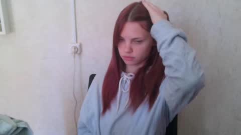 Snapshot of milia21 chatting on May 14, 7:26 am milia21 online show from May 14, 7:26 am