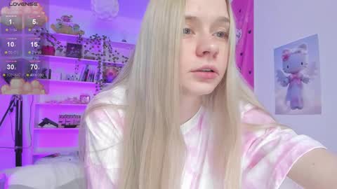 Milia online show from March 6, 12:10 am