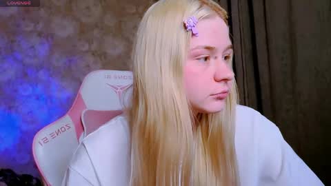 Milia online show from June 7, 9:51 pm