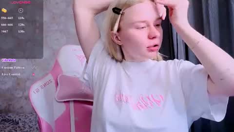 Milia online show from July 15, 9:31 pm