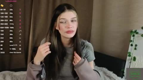Milisa online show from May 6, 7:19 pm